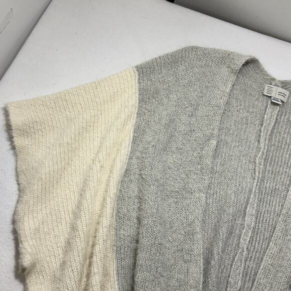 Saturday Sunday Anthropologie Women’s One Size Poncho Sweater Open Front Fuzzy - Picture 2 of 14